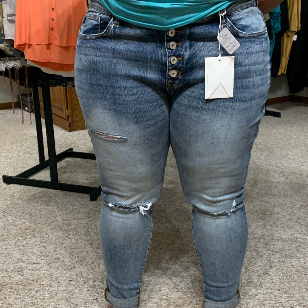 Katie KanCan Plus Jeans